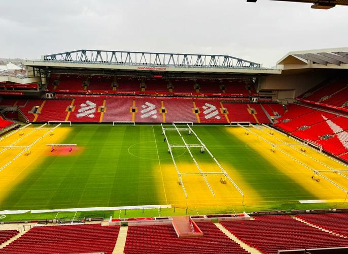 特伦斯·克劳福德和尼克·汉公开抨击WBC