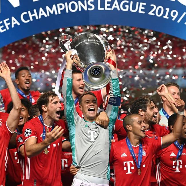 凌空抽射太炸裂了