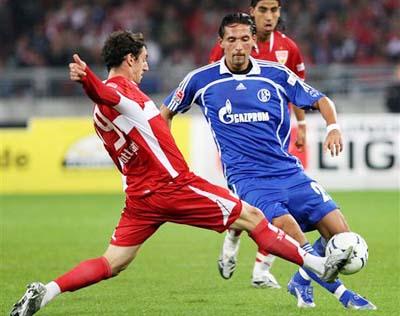 官方：姆巴佩、卡马文加和夸迪奥-科内均返回各自俱乐部