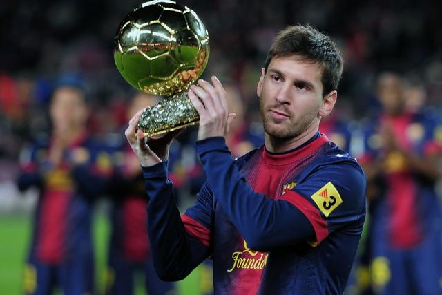 热议成都平广岛：联赛亚冠都蛮硬；租德尔加多需下载反诈app