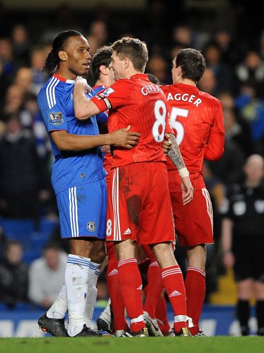 震撼！姆巴佩圣马梅斯上演天秀 阿诺德助攻配合堪称艺术品