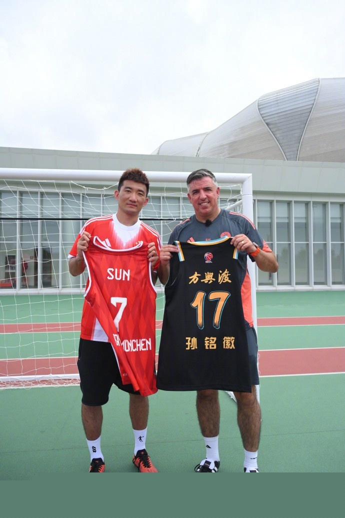 里程碑！科比·怀特生涯三分命中数突破1000记