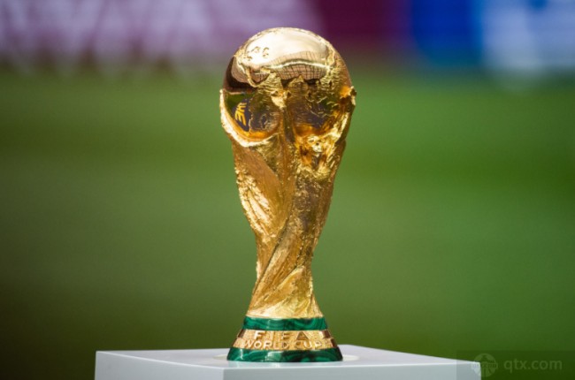 罗马诺：利物浦对伊萨克报价为1.2亿镑，纽卡要先找到替代者